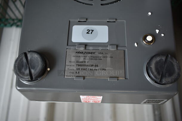 BRAND NEW SCRATCH AND DENT! Robot Coupe Blixer 2 Stainless Steel Commercial Countertop Food Processor w/ Bowl, Lid and S Blade. 120 Volts, 1 Phase. Tested and Working! - Image 9 of 10