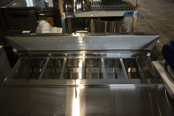 BRAND NEW SCRATCH AND DENT! 2023 Avantco 178APT48HC Stainless Steel Commercial Sandwich Salad Prep Table Bain Marie Mega Top. 115 Volts, 1 Phase. Tested and Working! - Image 6 of 10