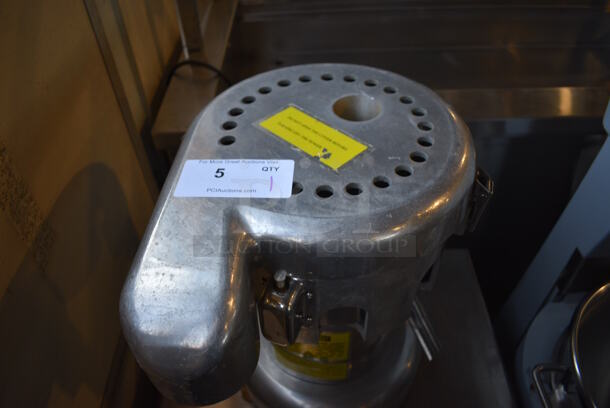 Omcan J110 Stainless Steel Commercial Countertop Electric Powered Juicer. 110 Volts, 1 Phase. 15x17x19. Tested and Working! - Image 3 of 6