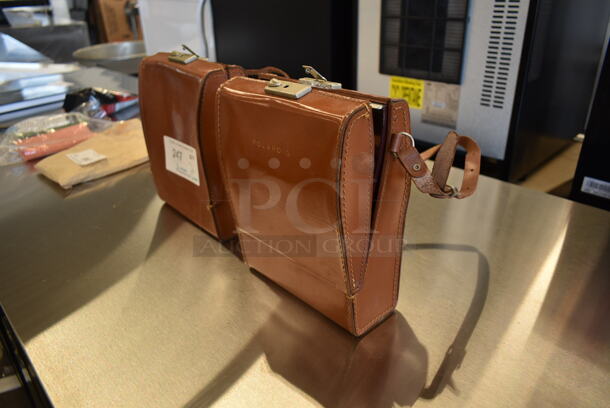 Polaroid J33 Land Camera w/ 2 Brown Cases. - Image 3 of 12