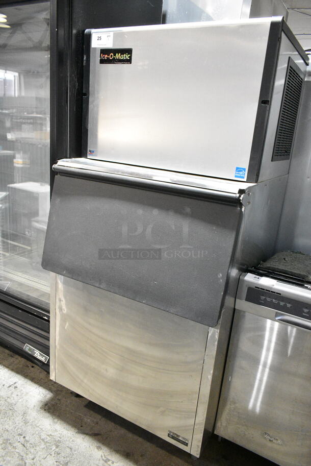 Ice-O-Matic ICE0400HA5 Stainless Steel Commercial Ice Head on Hoshizaki B-500SC Metal Commercial Ice Bin. 115 Volts, 1 Phase. - Image 2 of 6