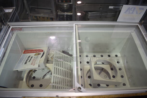 Stajac EDC-8-C Metal Commercial Ice Cream Dipping Cabinet. 115 Volts, 1 Phase. Tested and Powers On But Does Not Get Cold - Image 3 of 6