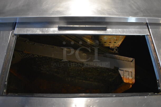Beverage Air Model DW94-B Stainless Steel Commercial Back Bar Bottle Cooler w/ 4 Sliding Lids. 115 Volts, 1 Phase. 95x27x34. Tested and Powers On But Does Not Get Cold - Image 7 of 10