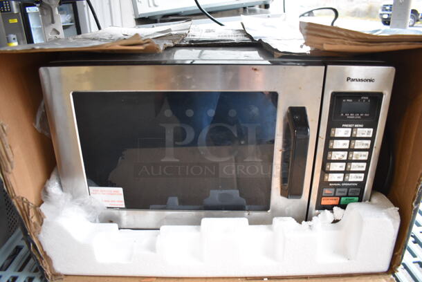 2018 Panasonic NE-1054F T Metal Countertop Microwave Oven. 120 Volts, 1 Phase. 20x13x11
