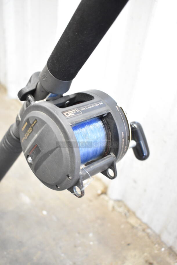 Crowder ESU6630 E Series Fishing Rod w/ TLD20 Reel.   - Image 4 of 7
