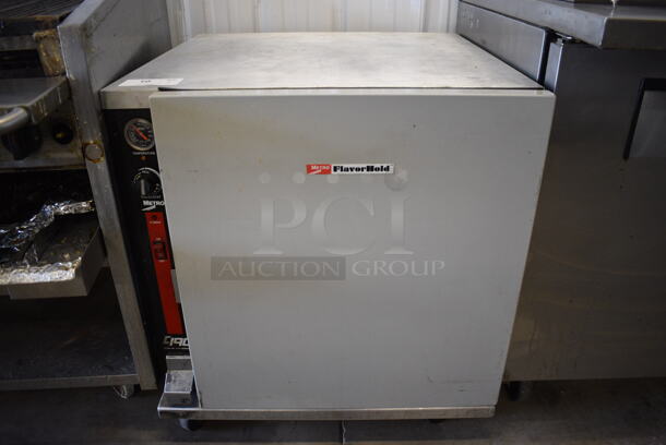 Metro FlavorHold C190 Metal Commercial Holding Warming Cabinet on Commercial Casters. 28.5x29.5x30.5. Tested and Working!