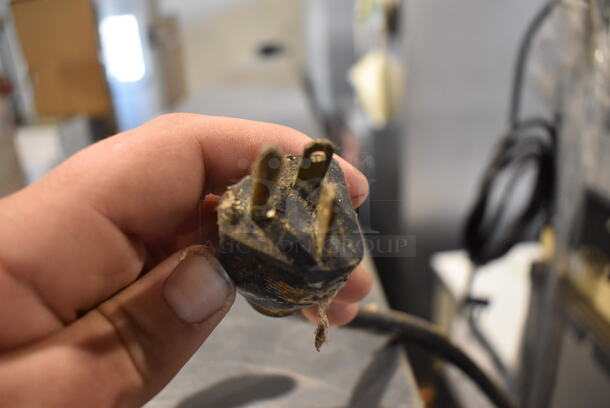 Randell DPM102R Stainless Steel Commercial Prep Table Bain Marie Mega Top. 115 Volts, 1 Phase. Tested and Working! - Image 12 of 12