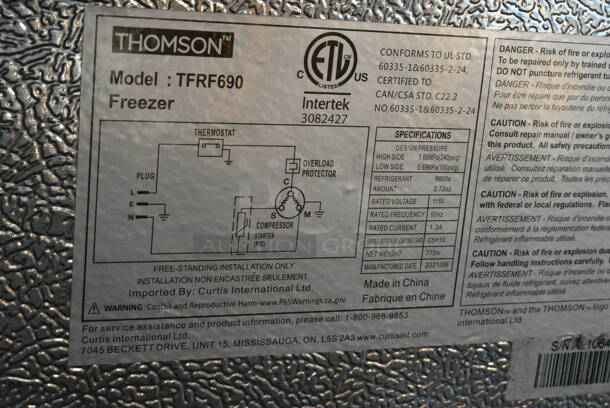 Thomson TFRF690 Metal Upright Single Door Reach In Freezer. 115 Volts, 1 Phase. Tested and Working! - Image 4 of 4