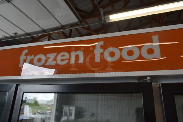 Master-Bilt MBGFP74-HG Metal Commercial 3 Door Reach In Freezer Merchandiser w/ Poly Coated Racks. 115/208-230 Volts, 1 Phase. Tested and Working! - Image 4 of 12