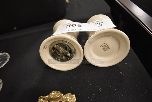 Lenox China Salt Shaker and Pepper Grinder. 2 Times Your Bid! - Image 3 of 3