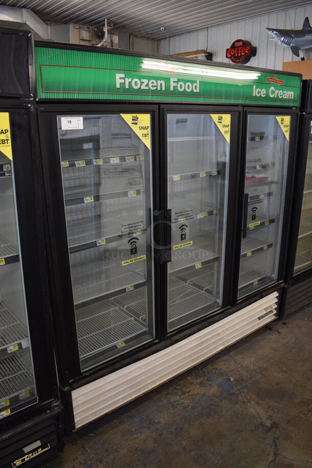 True Model GDM-72F  ENERGY STAR Metal Commercial 3 Door Reach In Freezer Merchandiser w/ Poly Coated Racks. 115 Volts, 1 Phase. 78x30x79. Cannot Test Due To Plug Style