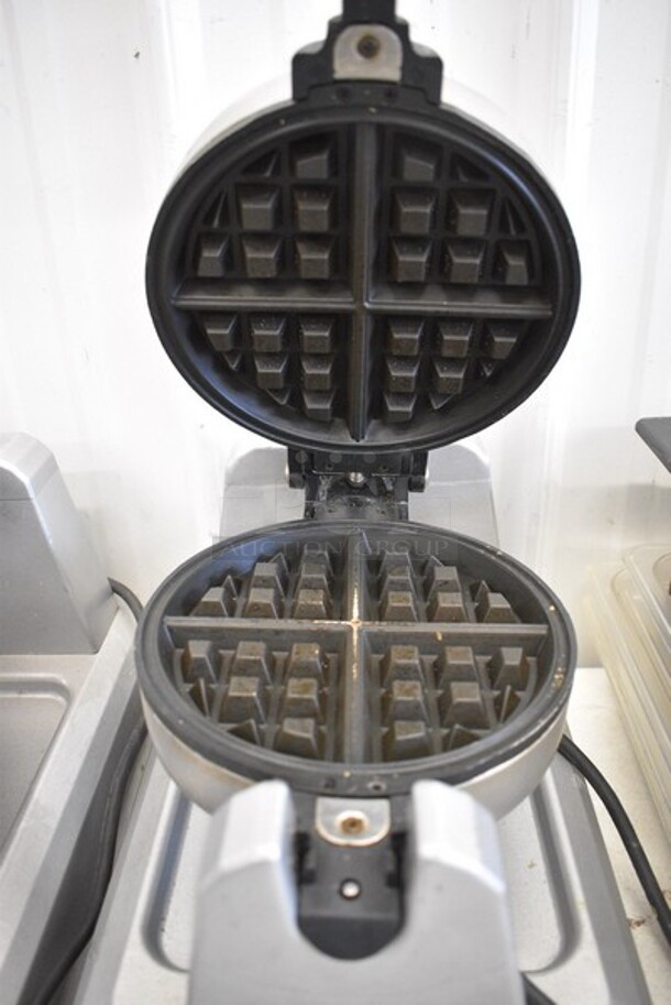 Waring Model WW180 Stainless Steel Commercial Countertop Belgian Waffle Maker. 120 Volts, 1 Phase. 10x17.5x9.5. Tested and Working! - Image 5 of 6
