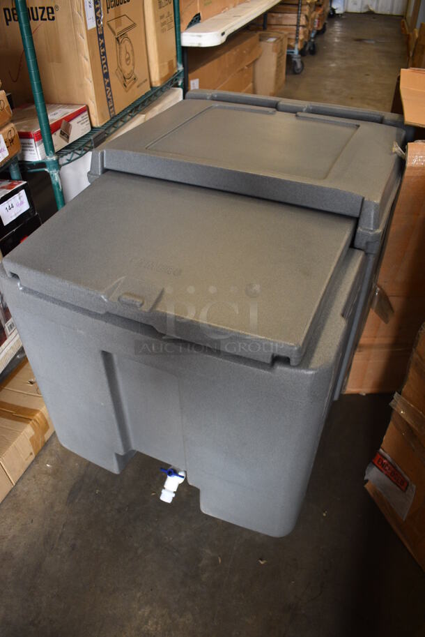 BRAND NEW IN BOX! Cambro Gray Poly Insulated Portable Ice Bin on Commercial Casters. 23x31x29 - Image 2 of 8