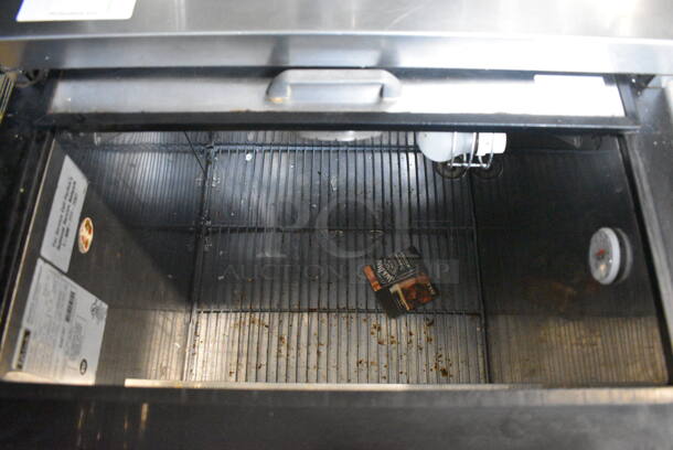 Perlick Model FR24 Stainless Steel Commercial Back Bar Cooler w/ Sliding Lid. 115 Volts, 1 Phase. 24x24x35.5. Tested and Working! - Image 4 of 6