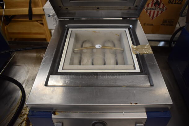 2017 Electrolux HSG HSSPAN Stainless Steel Commercial Countertop Electric Powered Panini Press. 208 Volts, 1 Phase. 14x30x23 - Image 5 of 7