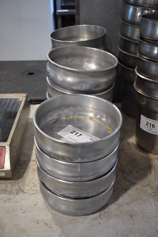 14 Metal Round Baking Pans. 8x8x2.5. 14 Times Your Bid!