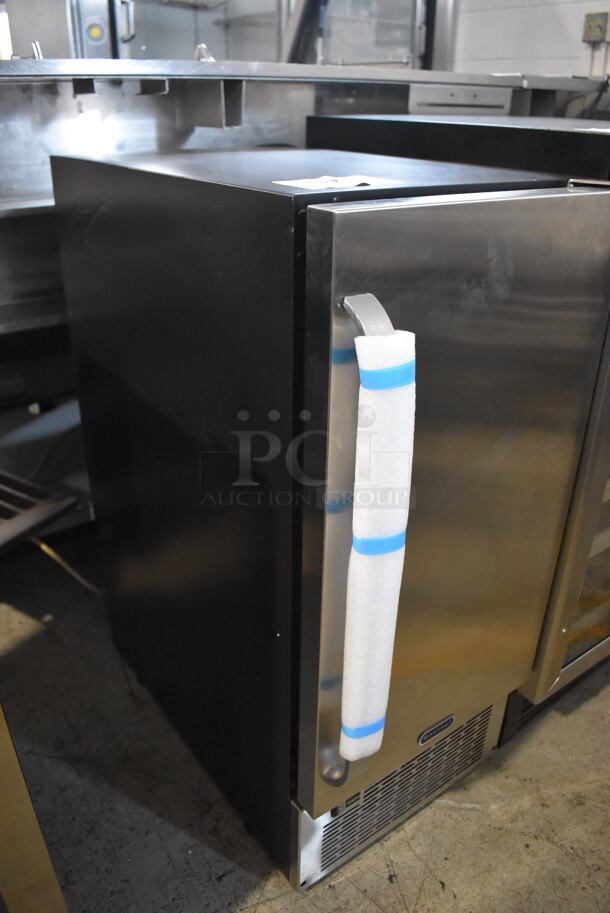 BRAND NEW SCRATCH AND DENT! Whynter UIM-502SS Stainless Steel Self Contained Ice Maker. 115 Volts, 1 Phase. Tested and Working! - Image 2 of 7