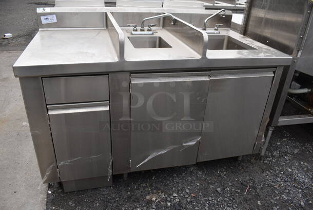 Stainless Steel Commercial Counter w/ 2 Sink Bays, 2 Faucets and 2 Handle Sets. 60x32x42.5. Bays 9x12x6, 14x16x10