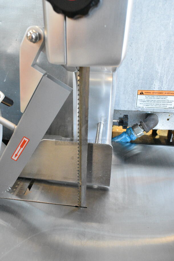 BRAND NEW SCRATCH AND DENT! 2024 Backyard Pro 554BSSW65AL Stainless Steel Butcher Series 65" Blade Countertop Vertical Band Meat Saw. 110 Volts, 1 Phase. Tested and Working! - Image 5 of 8