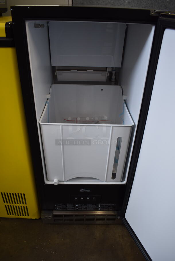 BRAND NEW SCRATCH AND DENT! Danby DIM32D1BSSPR Commercial Stainless Steel Electric Undercounter Ice Maker. 115V. Tested And Working!  - Image 2 of 8