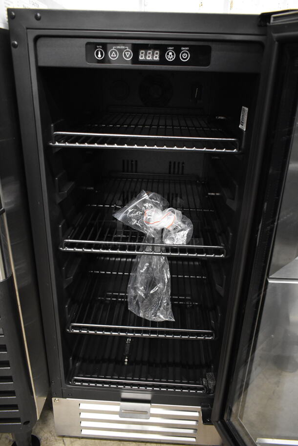 BRAND NEW SCRATCH AND DENT! AvaValley 342BRC78SZ Stainless Steel 78-Can Single Temperature Slim Full Glass Door Beverage Cooler Merchandiser. 115-120 Volts, 1 Phase. Tested and Does Not Power On - Image 4 of 5