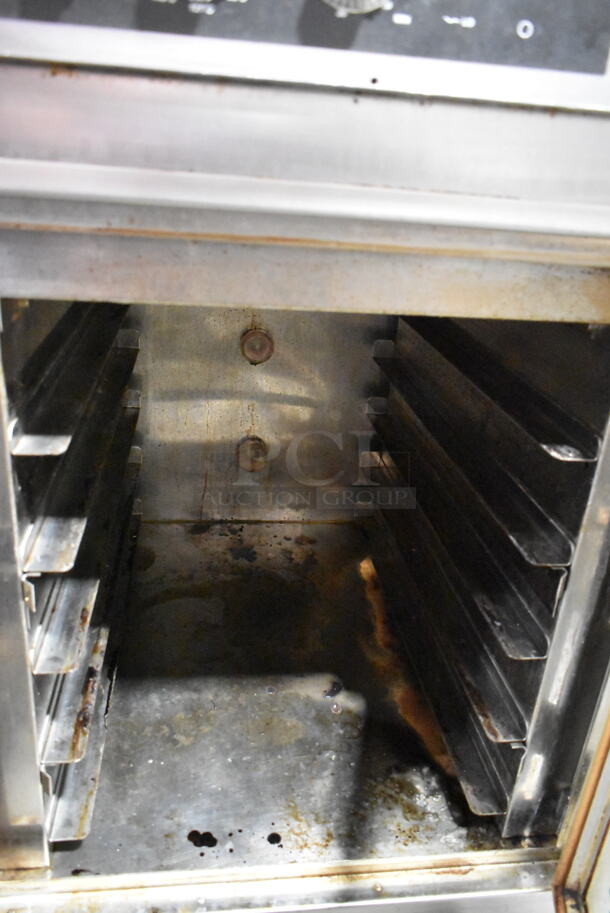 Nu Vu UB-E5/5 Stainless Steel Commercial Electric Powered Oven Proofer on Commercial Casters. 208 Volts, 3 Phase.  - Image 5 of 6