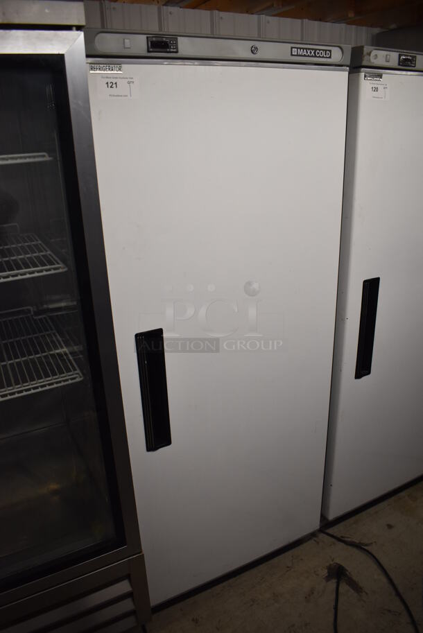 Maxx Cold MXX-23R Metal Commercial Single Door Reach In Cooler. 115 Volts, 1 Phase. 30x30x74. Tested and Working! - Image 3 of 7