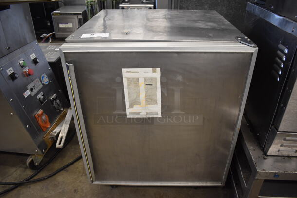 Silver King SKTTR7F/C22 Stainless Steel Commercial Undercounter Cooler on Commercial Casters. 115 Volts, 1 Phase. 27x28x32.5. Tested and Powers On But Temps at 51 Degrees