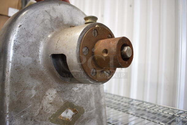 Metal Commercial Pelican Head w/ Grating Blade. Missing Front Piece. 11x10x12 - Image 4 of 4