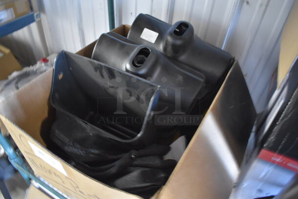 ALL ONE MONEY! Lot of Various Items Including 3 Dust Pan Heads and Baking Pan Liner - Image 3 of 3