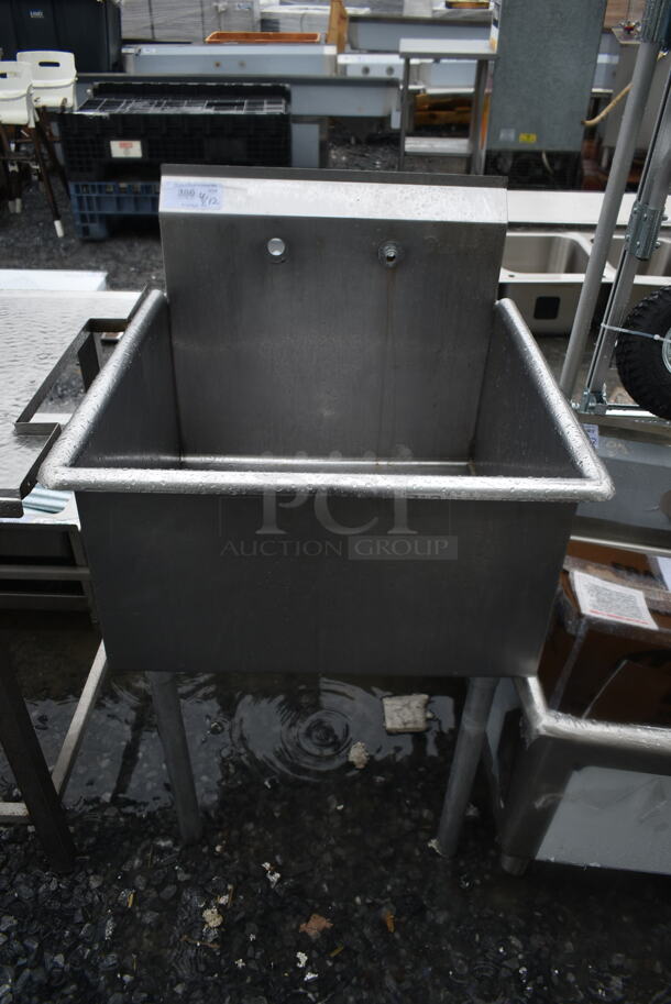  Stainless Steel Single Bay Sink. 