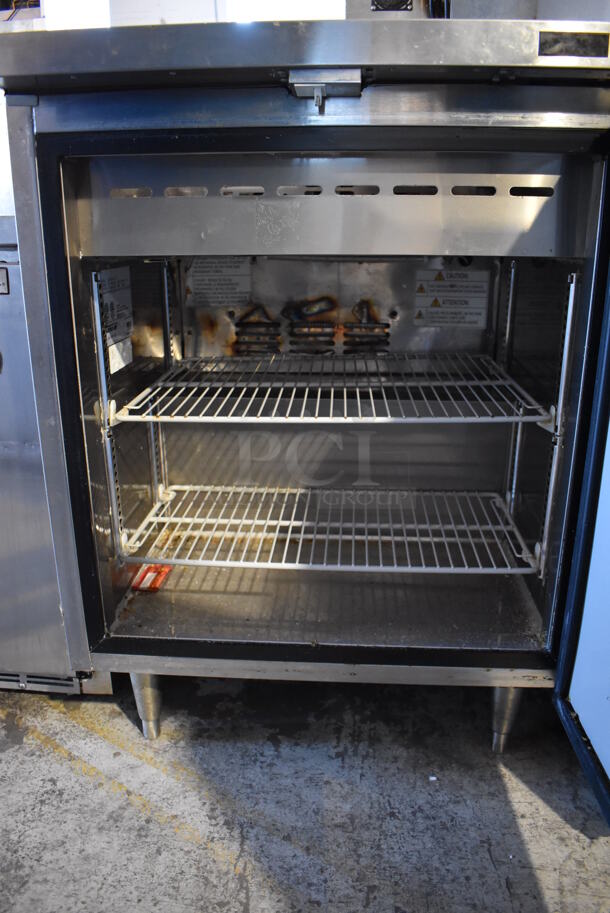 Turbo Air MSTS-28-N-711S Stainless Steel Commercial Prep Table. 115 Volts, 1 Phase. 27.5x30x37. Tested and Working! - Image 9 of 9