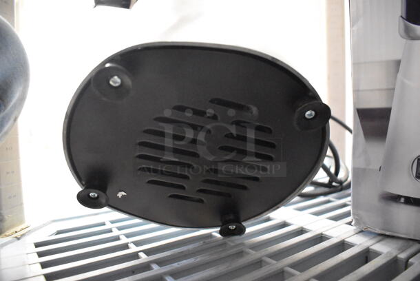 BRAND NEW IN BOX! 2021 AvaMix CJ180 Stainless Steel Commercial Countertop Electric Powered Citrus Bar Juicer. 120 Volts, 1 Phase. 8x10x21. Tested and Working! - Image 5 of 6