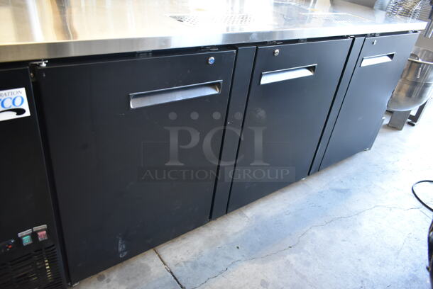 BRAND NEW SCRATCH AND DENT! 2023 Avantco 178UDD4HC Stainless Steel Commercial Direct Draw Kegerator w/ Beer Towers. Stock Picture Used as Gallery. 115 Volts, 1 Phase. Tested and Working! - Image 2 of 8