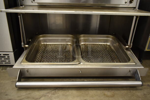 Hatco GRMW-3 Stainless Steel Commercial Countertop Food Warmer Holder. 120 Volts, 1 Phase. Tested and Working! - Image 3 of 4