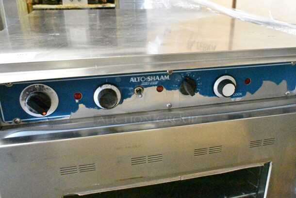 Alto Shaam Stainless Steel Commercial Heated Holding Cabinet on Commercial Casters.  Cannot Test Due To Plug Style - Image 6 of 10