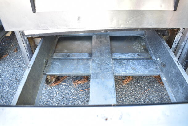 Rankin Delux GR-48 Stainless Steel Commercial Countertop Natural Gas Powered Flat Top Griddle on Turbo Air TCBE-36SDR 2 Drawer Chef Base. 115 Volts, 1 Phase. Cannot Test Due To Cut Power Cord - Image 6 of 8