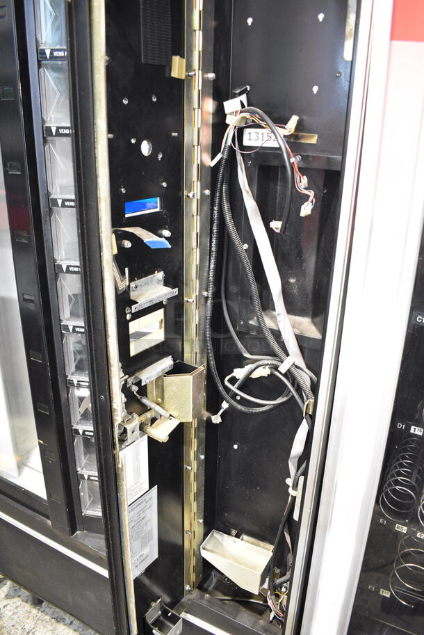 Crane 431 Metal Commercial Vending Machine. Lock Was Removed; No Key. Tested and Does Not Power On - Image 3 of 7
