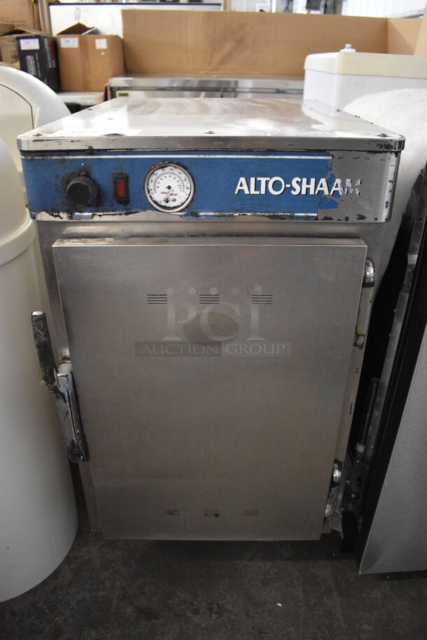 Alto Shaam Model 500-S Stainless Steel Commercial Warming Cabinet on Commercial Casters. 115 Volts, 1 Phase. 17.5x24x33.5. Tested and Working!