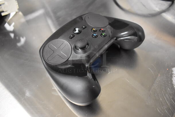 Steam Controller w/ Wireless USB Dongle. 6.5x4.5x2 - Image 3 of 5