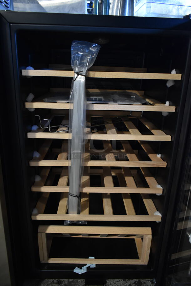 BRAND NEW SCRATCH AND DENT! Whynter FWC-341TS Metal 34 Bottle Freestanding Wine Cooler Merchandiser w/ Display Shelf and Digital Control. 115 Volts, 1 Phase. Tested and Working! - Image 3 of 4