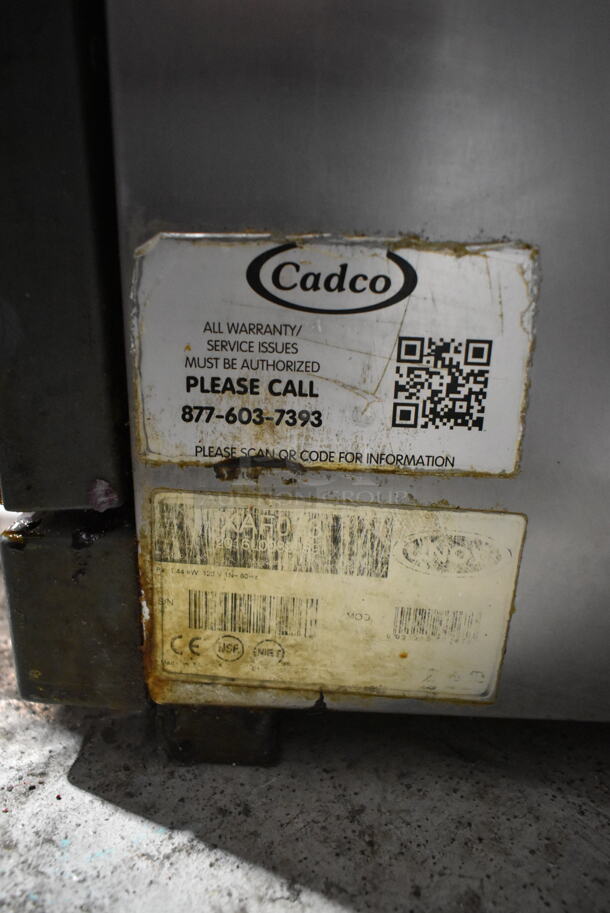 2016 Cadco XAF013 Lisa Stainless Steel Commercial Countertop Electric Powered Convection Oven w/ View Through Door and Metal Oven Rack. 120 Volts, 1 Phase. 
 - Image 3 of 3