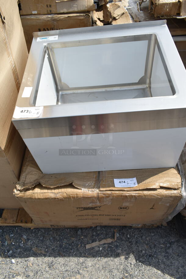 BRAND NEW SCRATCH AND DENT! Regency 600SM162012 25" 16-Gauge Stainless Steel One Compartment Floor Mop Sink - 20" x 16" x 12" Bowl - Image 3 of 5