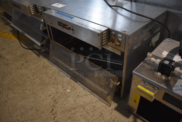 Hatco GRMW-3 Stainless Steel Commercial Countertop Warming Holding Bin. 120 Volts, 1 Phase. Tested and Working! - Image 2 of 5