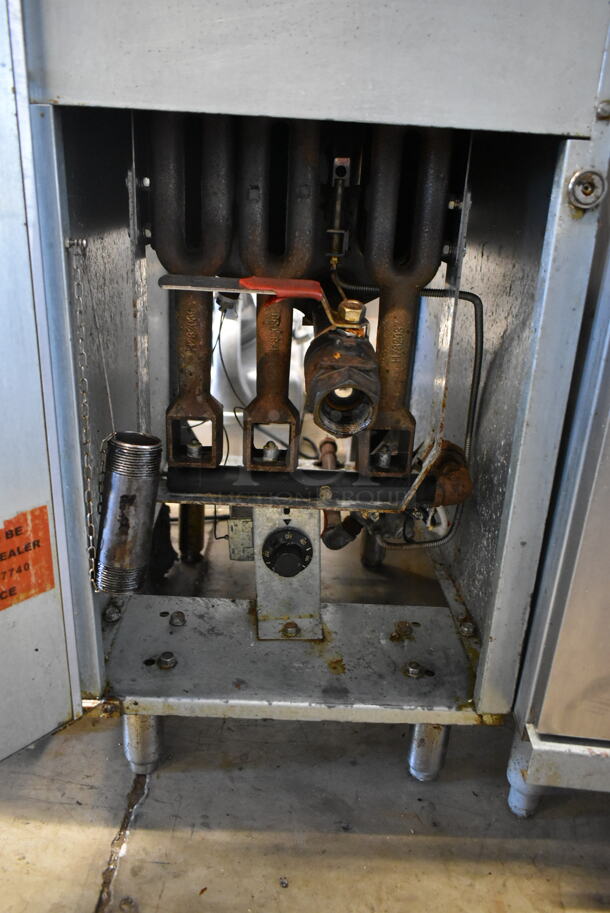 2014 Black Diamond BDGF-90/NG Stainless Steel Commercial Floor Style Natural Gas Powered Deep Fat Fryer. 90,000 BTU.  - Image 5 of 6