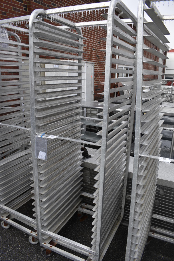 Metal Commercial Pan Transport Rack on Commercial Casters. 20.5x26x74 - Image 3 of 4