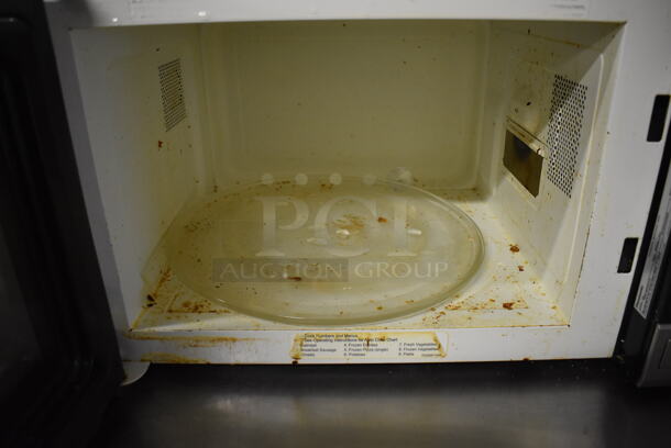 Panasonic NN-SA651S Metal Countertop Microwave Oven w/ Plate. 120 Volts, 1 Phase. 20.5x14x12 - Image 4 of 7