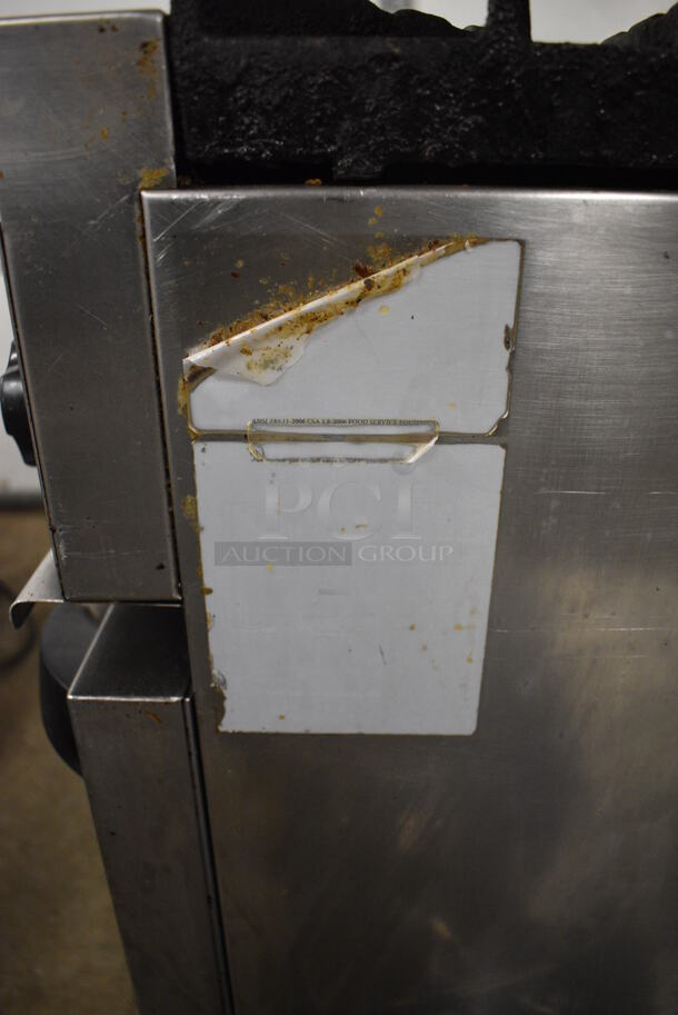 Radiance Stainless Steel Commercial Natural Gas Powered Floor Style 6 Burner Range w/ Oven, Over Shelf and Back Splash on Commercial Casters. 36x32x57 - Image 5 of 7