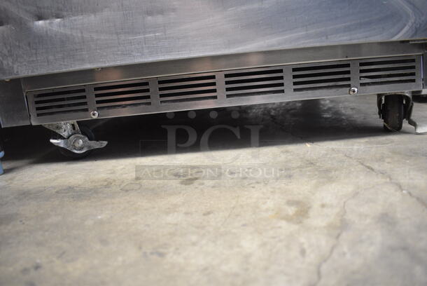 Beverage Air WTR27A-711S-23 Stainless Steel Commercial Undercounter Cooler w/ Sneeze Guard Pane on Commercial Casters. 115 Volts, 1 Phase. Tested and Working! - Image 3 of 5