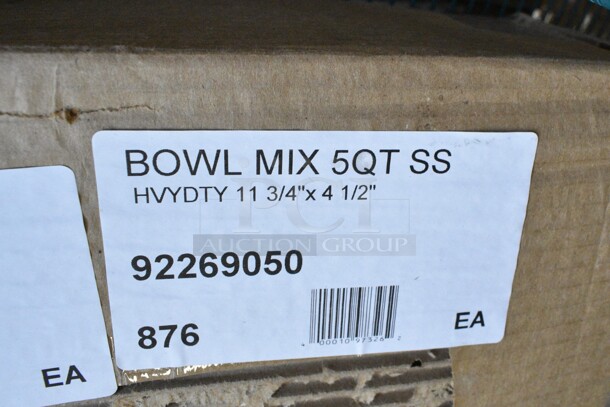 BRAND NEW SCRATCH AND DENT! Vollrath 69050 5 Qt. Heavy Duty Stainless Steel Mixing Bowl, Vollrath 69080 8 Qt. Heavy Duty Stainless Steel Mixing Bowl, Vollrath 69014 1.5 Qt. Heavy Duty Stainless Steel Mixing Bowl - Image 3 of 5